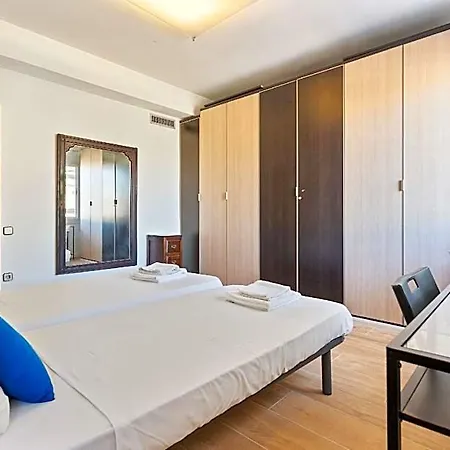 Appartement Chic 3br Retreat With Private Terrace Barcelone