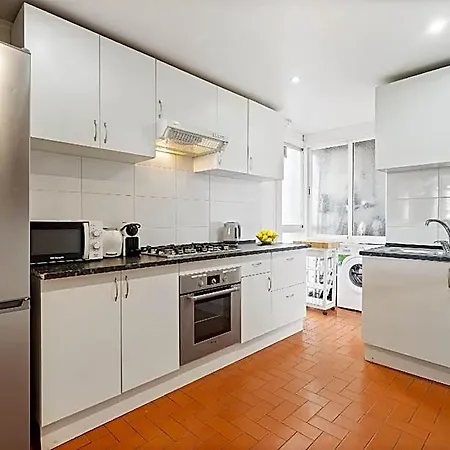 Chic 3br Retreat With Private Terrace * Barcelona