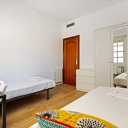 Apartment Chic 3br Retreat With Private Terrace *
